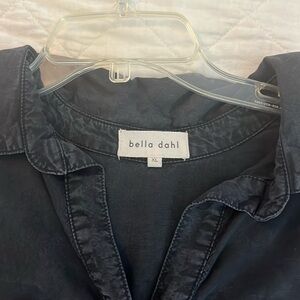 Bella Dahl Size extra large black half button with pockets, long sleeve tunic